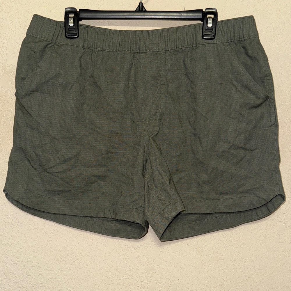 Carhartt Sage Green Utility Shorts